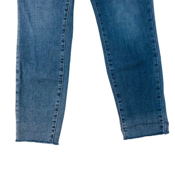 Judy Blue Jeans Size 28 Raw Hem Relaxed High Rise Stretch Blue Denim JB88259 - Picture 4 of 8